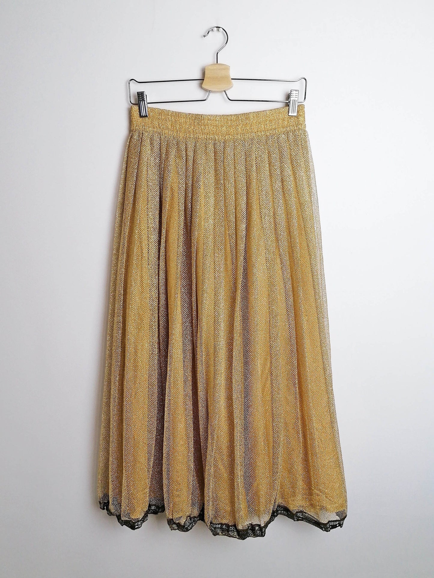80's VERA MONT Gold Mesh Full Skirt - size M-L / UK 14 / F 42