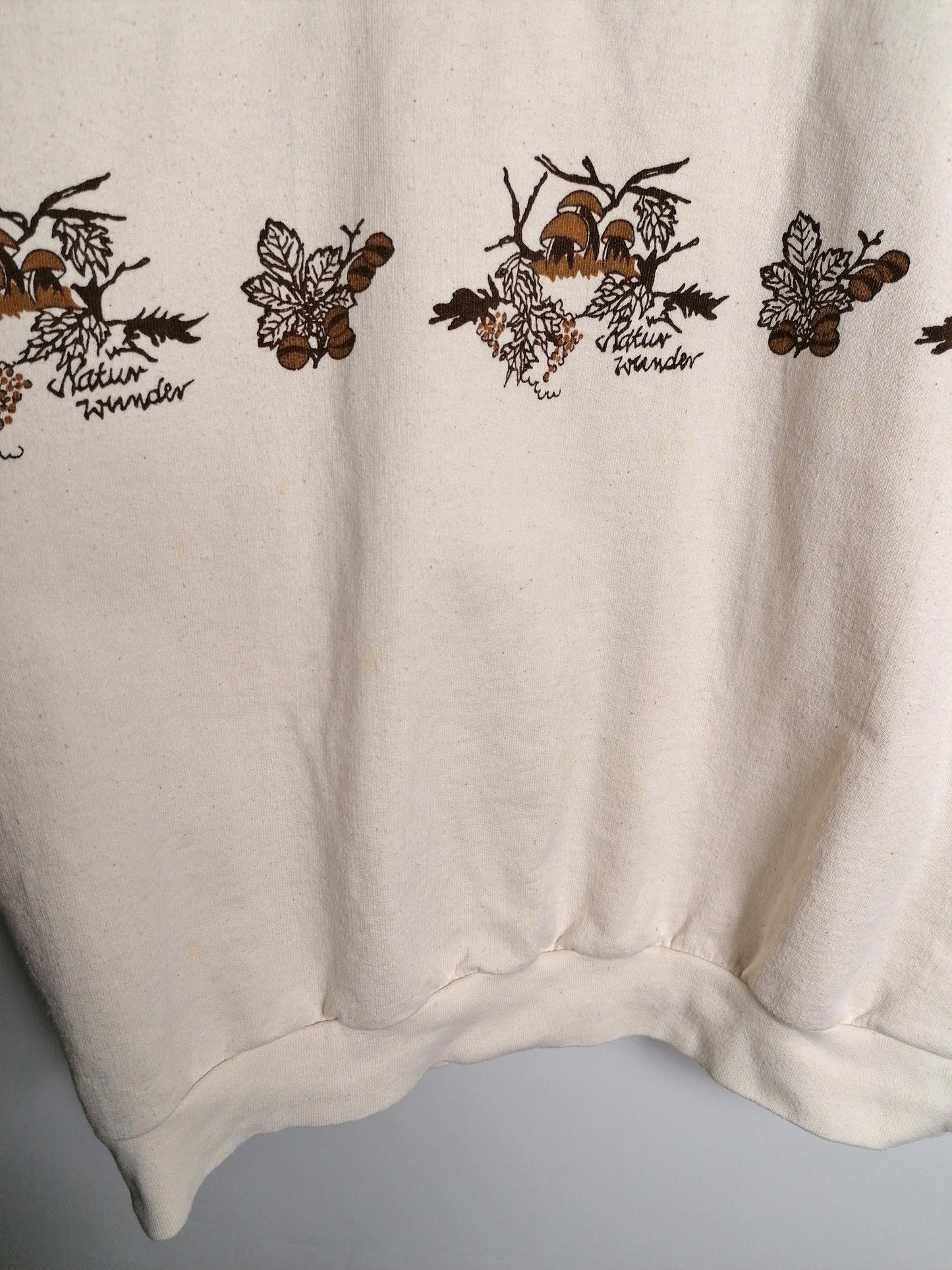 Mushrooms Print 80's Retro Sweatshirt - size S-M