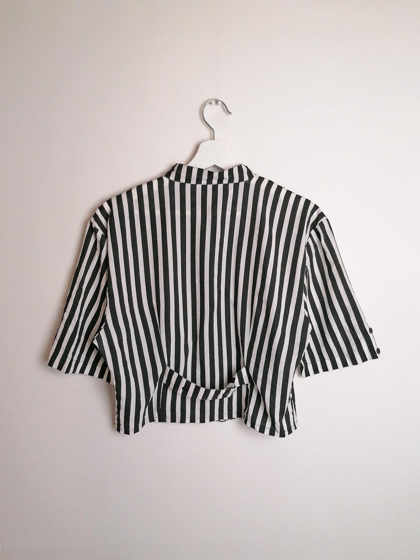 80's 90's Boxy Cropped Blouse Vertical Stripes - size S-M