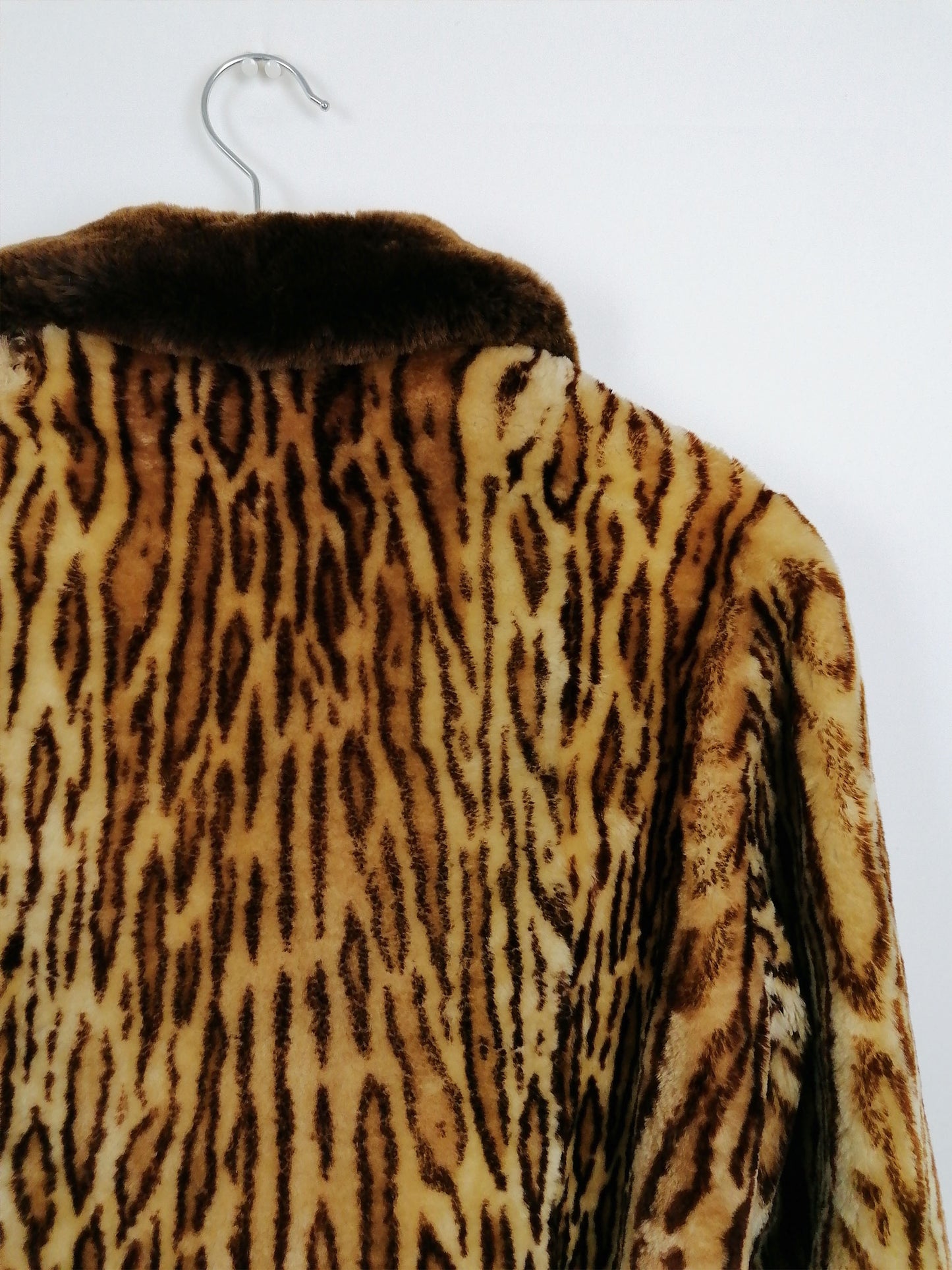 Vintage 80's Faux Fur Animal Print Short Jacket - size S