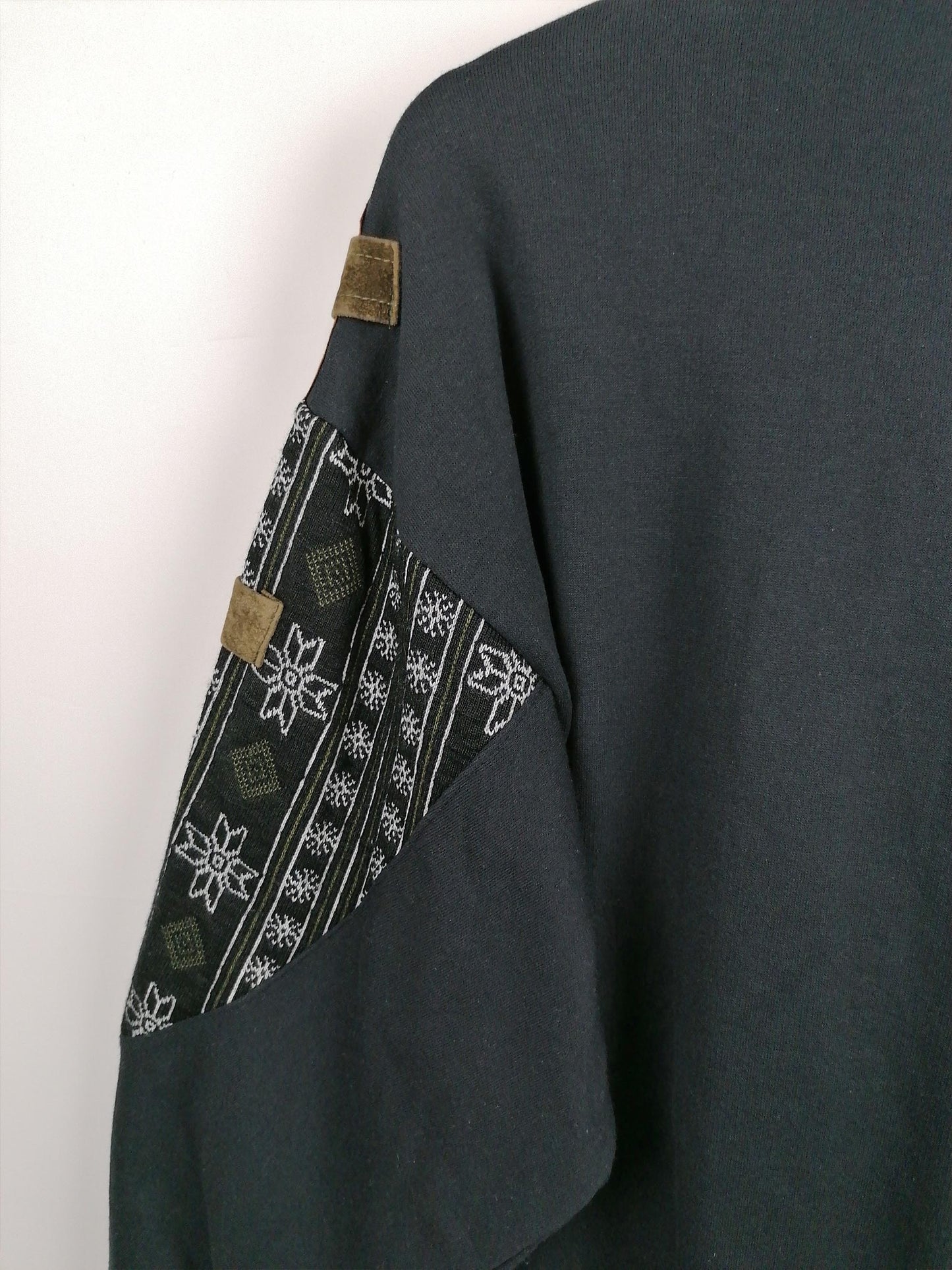 80's LIFT COMPANY Sweatshirt Folk Pattern - size S-L