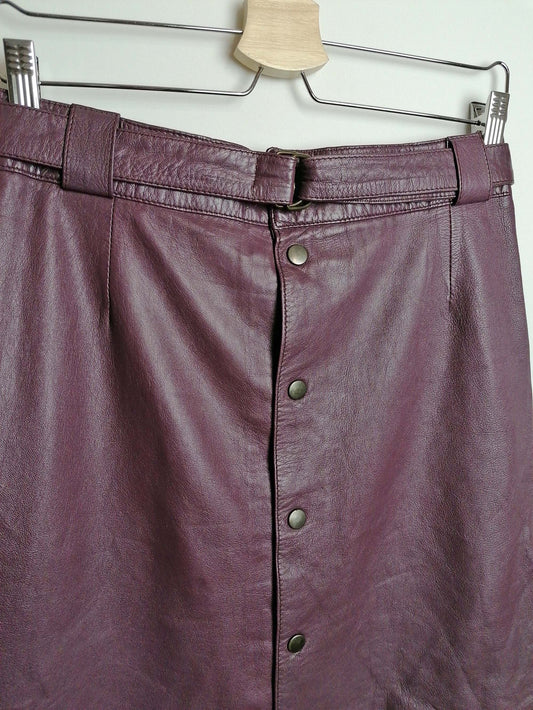 80's Soft Leather Plum Mini Skirt ~ size S-M