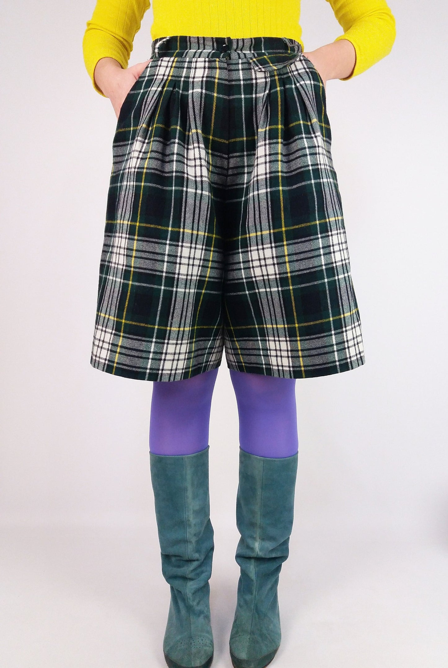 GERRY WEBER 80's High Waist Check Plaid Wool Culottes Shorts