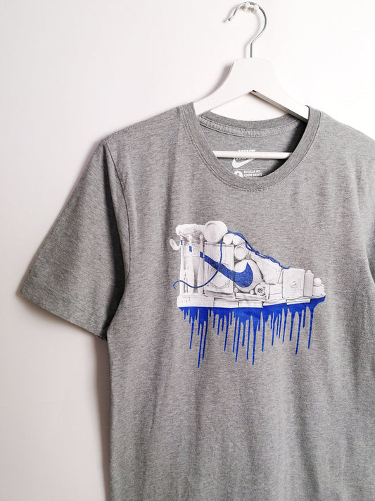 NIKE Vintage 90's Graffiti Print T-shirt - size S