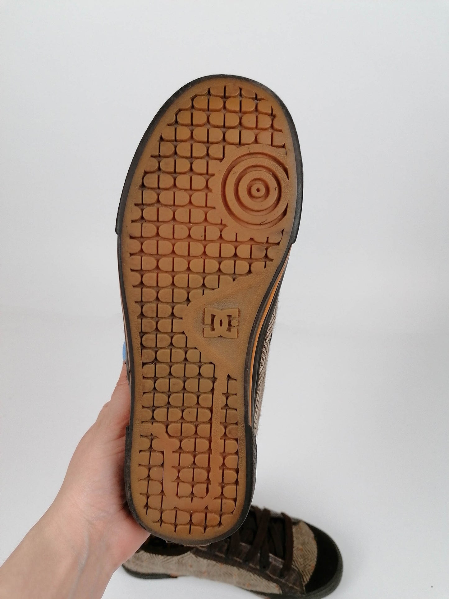 DC Chelsea Skate Shoes Sneakers - size UK 4.5 /EU 37.5 / US 6.5