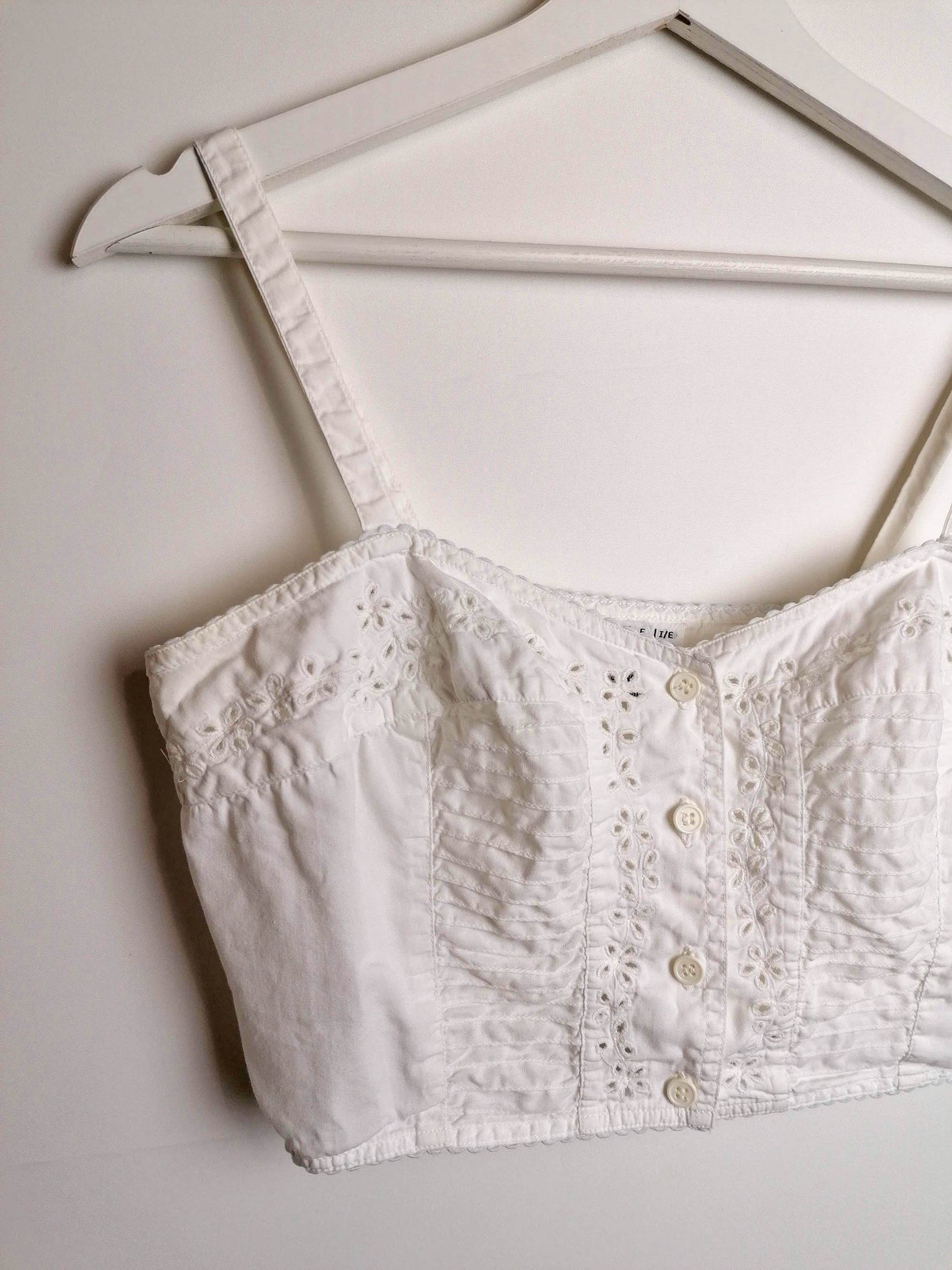 Crop Top Cotton Lace Eyelet  ~ size S