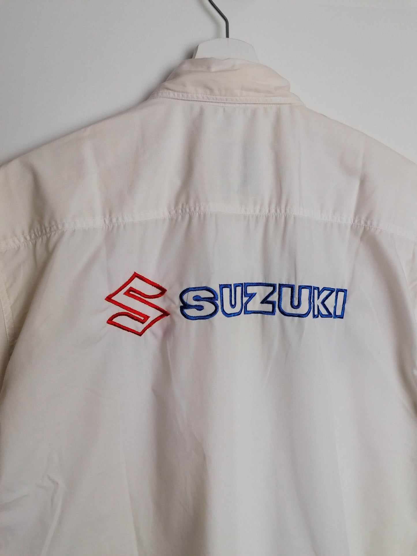 SUZUKI Team Short Sleeve White Shirt - size M-L